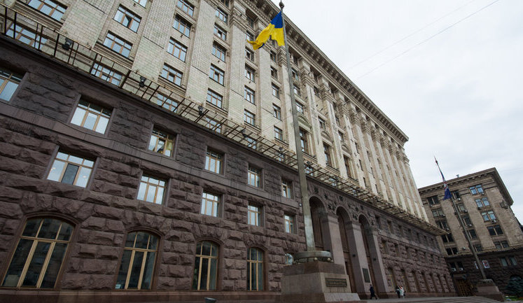 Рішення Ткаченка не стосується штатної посади Поворозника як першого заступника голови Київської міської держадміністрації, - КМДА