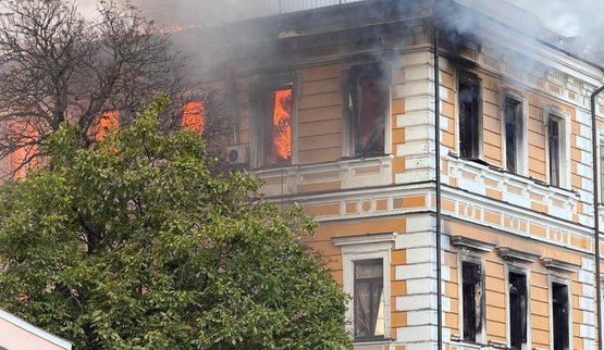 Зеленський про удар по НАН України: Росія має відповідати за це і відчувати наслідки. ВIДЕО