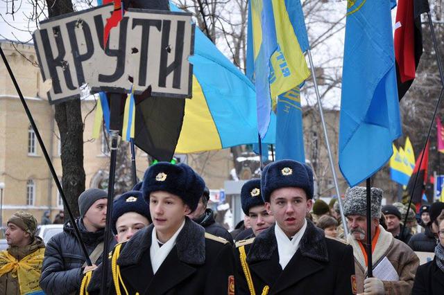 Kruty Heroes commemorated with march and requiem in Kyiv 01