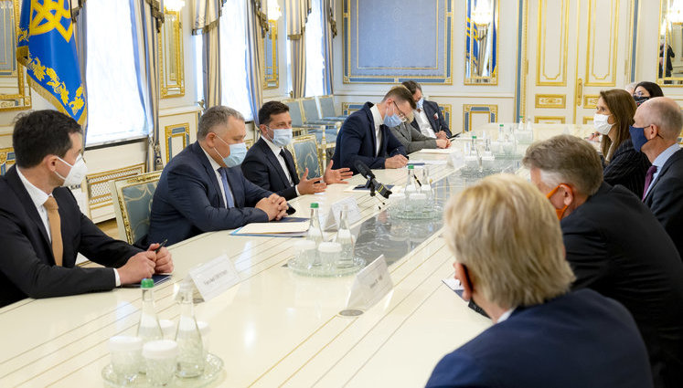 Zelenskyi briefs Benelux countries’ foreign ministers on security situation in eastern Ukraine