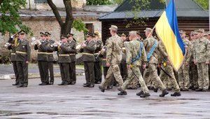 Зеленский поздравил украинских миротворцев: Украина продолжит усиливать свой вклад в международный мир и безопасность
