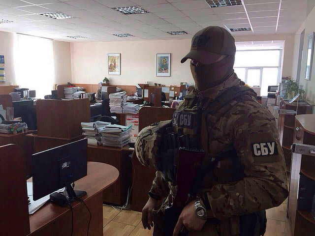 Керівництво Херсонобленерго створювало штучний борг перед державою, - СБУ 03 Керівництво Херсонобленерго створювало штучний борг перед державою, - СБУ 03