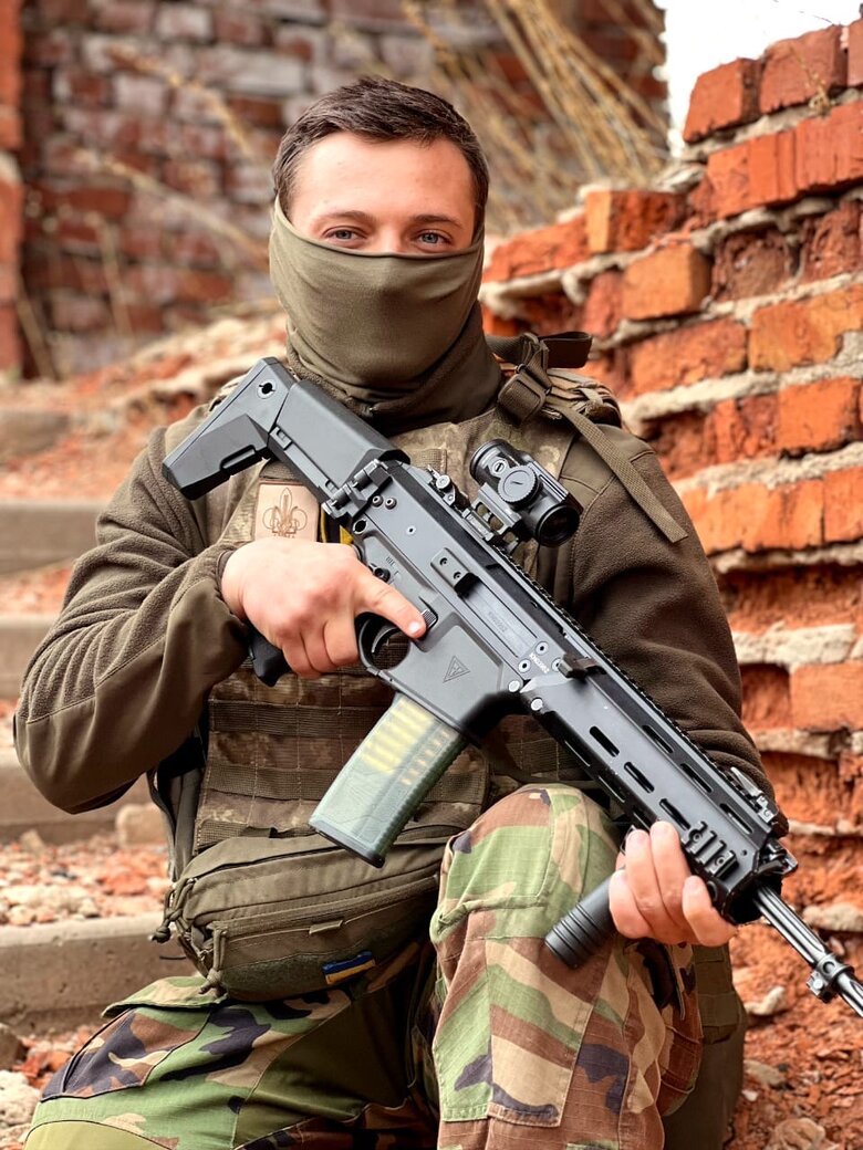 Командир екіпажу БПЛА Кара небесна Андрій Отченаш: У Кліщіївці нам вдалося коптером вивести групу, яка загубилася в повній пітьмі 06