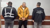 На Закарпатті затримали "плавця" через Тису та його переправника