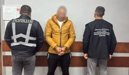 На Закарпатті затримали "плавця" через Тису та його переправника