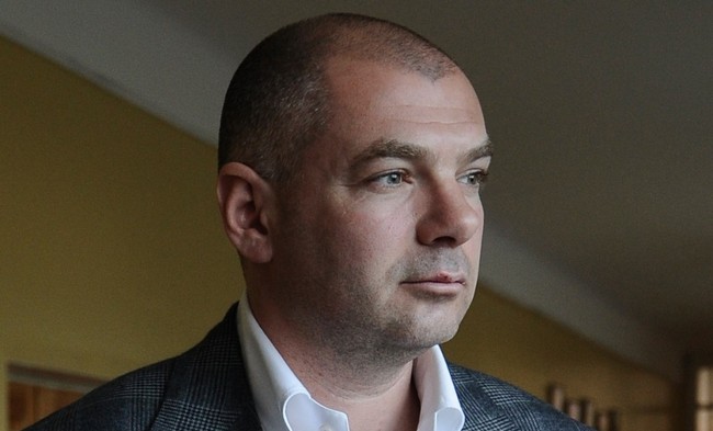 Бюджети перемоги: як родичі і місцеві барони з ФОПами зробили депутатів 04
