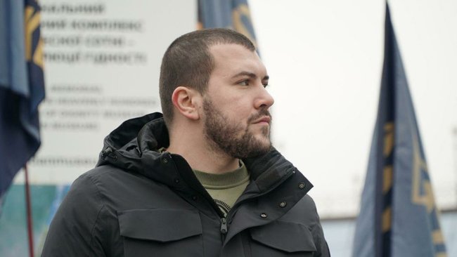 Нацкорпус провел акцию Бой кремлевским оккупантам у Администрации Президента 03