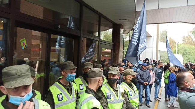 Суд розглядає апеляцію на продовження арешту Антоненка 04