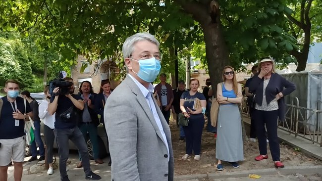 Прийшов, побачив, розвалив: активисты требовали от Ткаченко распустить наблюдательный совет Украинского культурного фонда 29