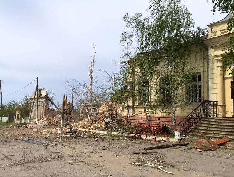 Наслідки ворожих обстрілів Херсонщини 02 Наслідки ворожих обстрілів Херсонщини 02