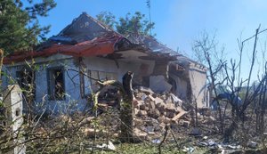 Росіяни за добу атакували 15 населених пунктів на Запоріжжі: пошкоджено приватні будинки та квартири. ФОТОрепортаж