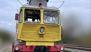Оккупанты ударили по железной дороге в Чернигове, пострадал машинист. ФОТО