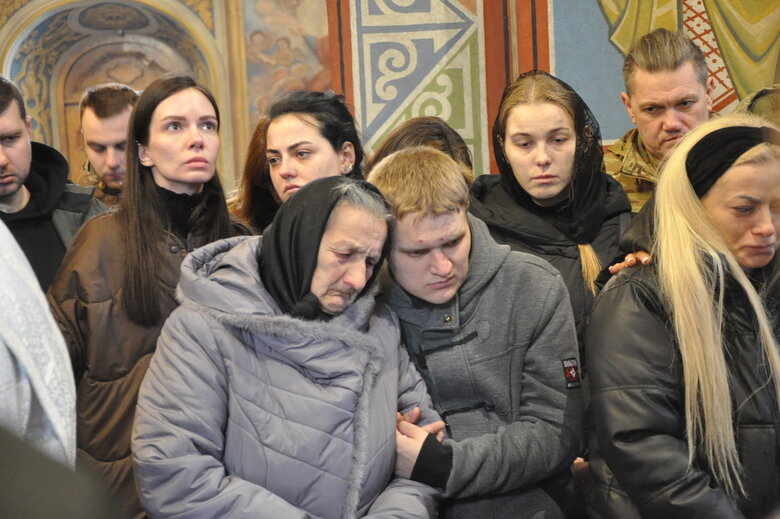 З Героєм України Дмитром Коцюбайлом (Да Вінчі) попрощалися в Києві 08