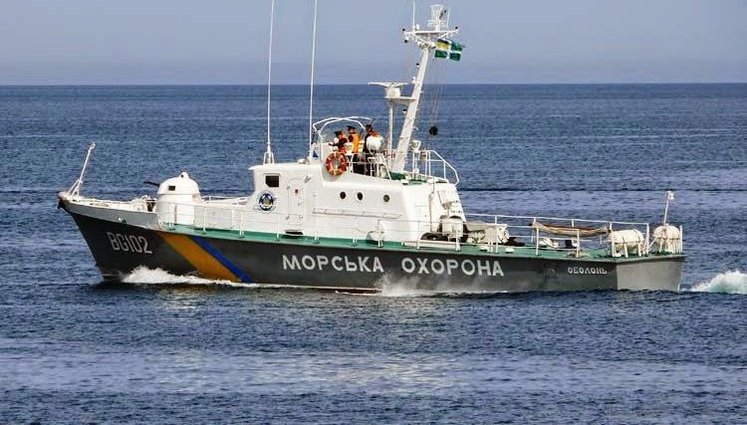 Три участка Азовского моря будут перекрыты на все лето для проведения военных учений