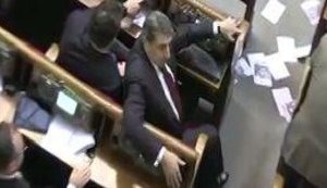 Васадзе стал почетным 17-м "регионалом-кнопкодавом" в Раде. ВИДЕО