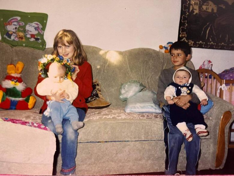 Діма, яка війна?! Тобі вісімнадцять! - Я піду! Я мушу там бути. Розмова із сім’єю Да Вінчі 11