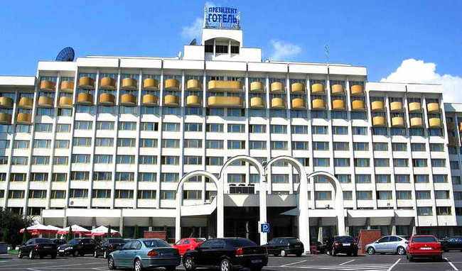 Кому принадлежат самые дорогие гостиницы Украины 27