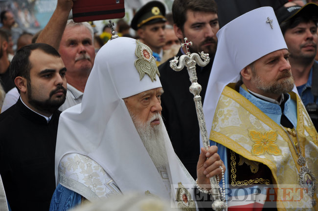 Антивандальний термінал памяті всіх загиблих у війні з РФ відкрили в Києві біля Стіни памяті 33