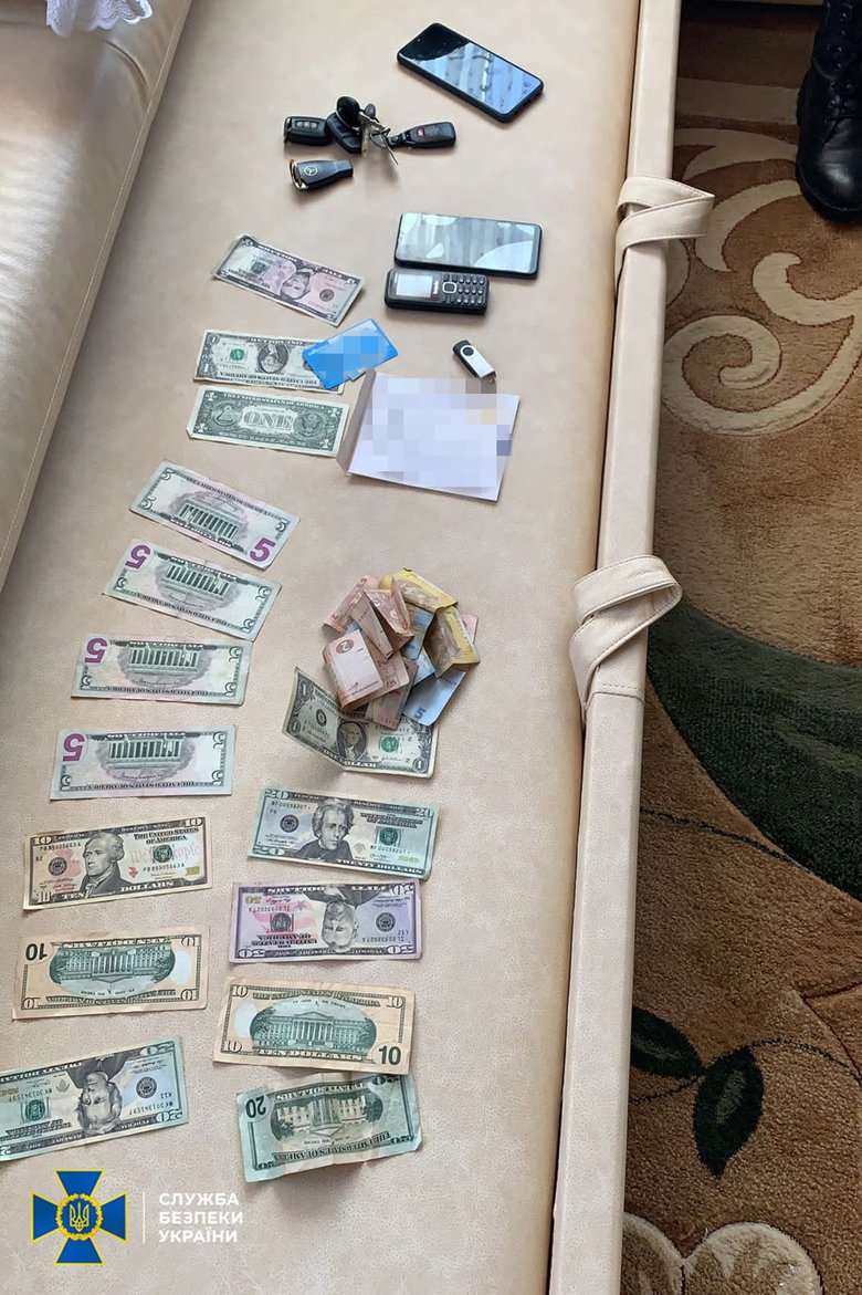 СБУ ликвидировала организованную преступную группировку, занимавшуюся сбытом тяжелых наркотиков: задержаны 8 злоумышленников 03