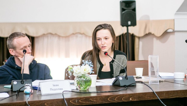 Правозахисниця Любов Галан про шлях пораненого: Бюрократія доводить захисників до шаленої фрустрації і важких психологічних станів 01