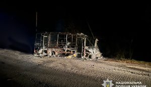 Доба на Сумщині: удар по Сумах та мікроавтобусу у Постольному, загинула людина, 15 поранених. ФОТОрепортаж