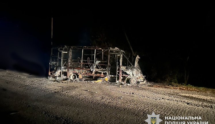 Доба на Сумщині: удар по Сумах та мікроавтобусу у Постольному, загинула людина, 15 поранених. ФОТОрепортаж