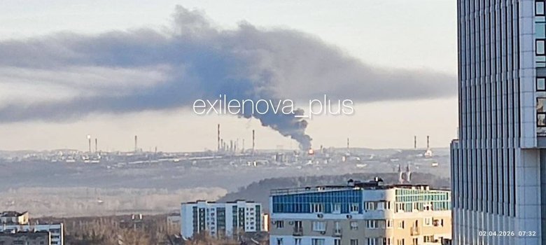 Уфа під атакою дронів: що відомо про пожежі на НПЗ і в місті