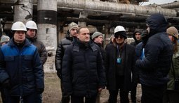 Понад 60 дипломатів відвідали пошкоджену Дарницьку ТЕЦ