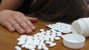 12-річна школярка в Кам'янському на Дніпропетровщині випила 30 таблеток спазмолітика