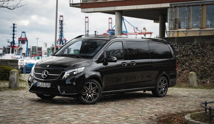 "Київгаз" купив люксовий Mercedes зі скляним панорамним дахом за 5 мільйонів