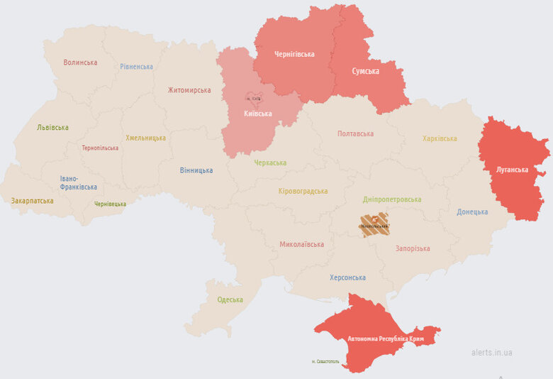 В Киеве и ряде областей объявляли воздушную тревогу 01