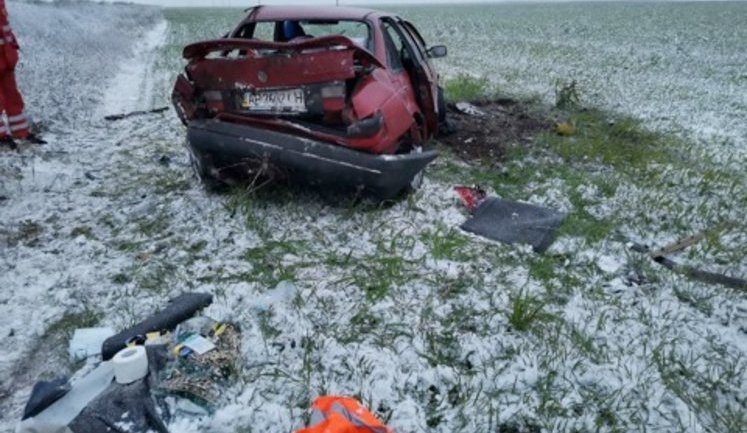 Спостерігачі "ОПОРИ" потрапили у ДТП у Запорізькій області. ФОТО