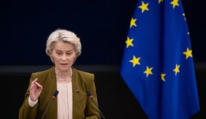 Єврокомісія розгляне можливість обмеження доступу до соцмереж для дітей, – Фон дер Ляєн