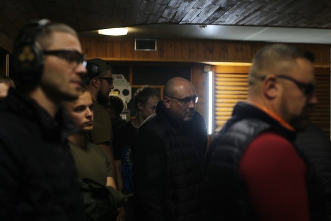 На стрілецьких змаганнях серед ветеранів перемогли спецпризначенці 04