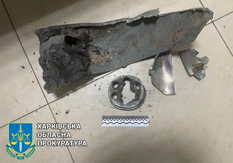 Рашисти обстріляли Куп’янщину, горів будинок, пошкоджено багатоповерхівку 02