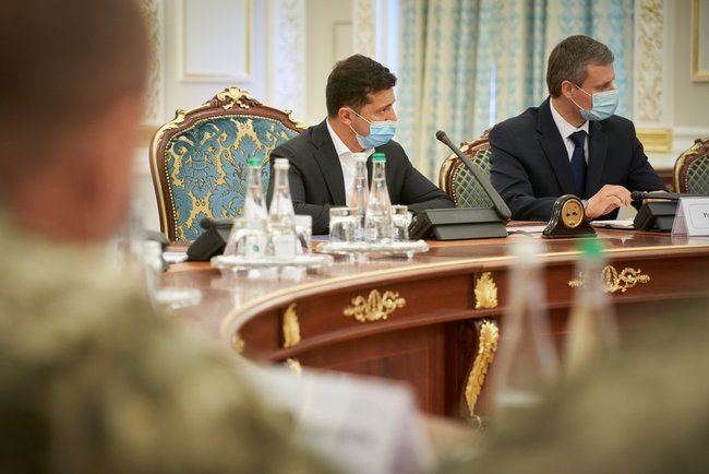 Зеленский обсудил законопроекты о резервистах с самими резервистами 02