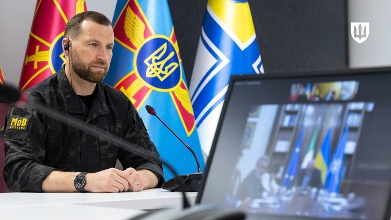 Хмара провів розмову з міністром оборони Італії Крозетто