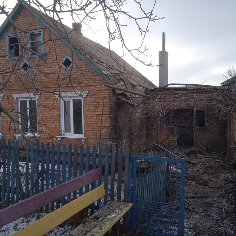 Последствия ночного обстрела Марганецкой громады Днепропетровщины, - полиция 02
