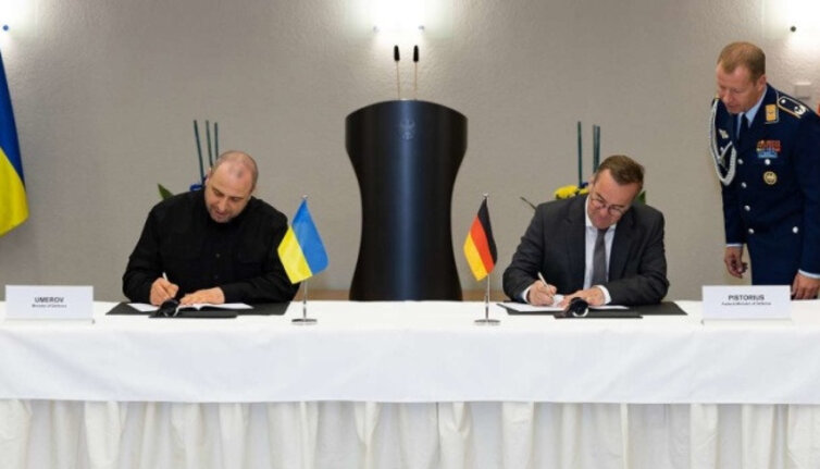 Germany to finance production of Ukrainian long-range weapons