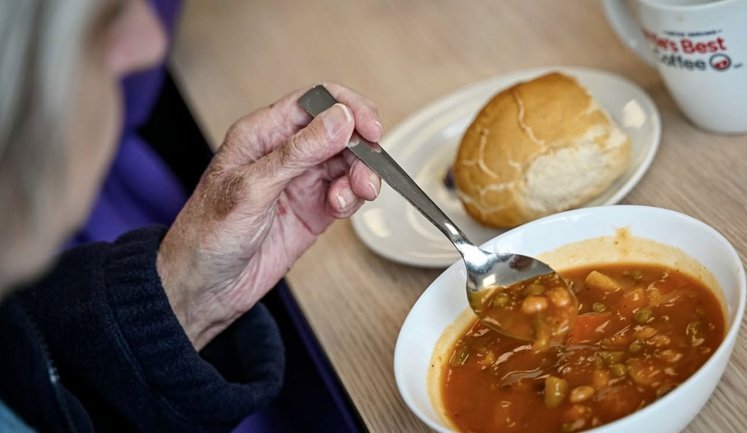 Київ забезпечуватиме літніх та маломобільних мешканців гарячим харчуванням, - Кличко