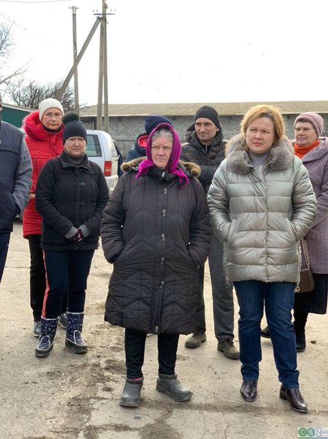 Нехай приїде, я йому продам цього собаку, - пенсіонерка відповіла Брагару (оновлено) 03