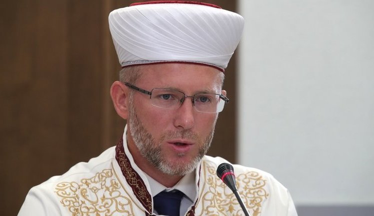 Муфтій Ісмагілов закликав мусульман світу не ставати найманцями Росії проти України. ВIДЕО