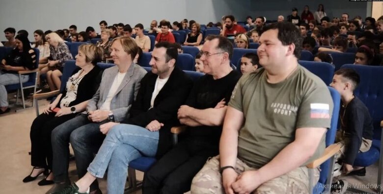 Zelenskyy’s longtime ally in League of Laughter Barulya turned out to be citizen of Russian Federation with business in occupied Crimea - Schemes 12