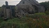Наслідки ранкового обстрілу терористами Новоселівки Другої зі 122-мм артсистем, у ході якого загинув мирний житель. ФОТОрепортаж