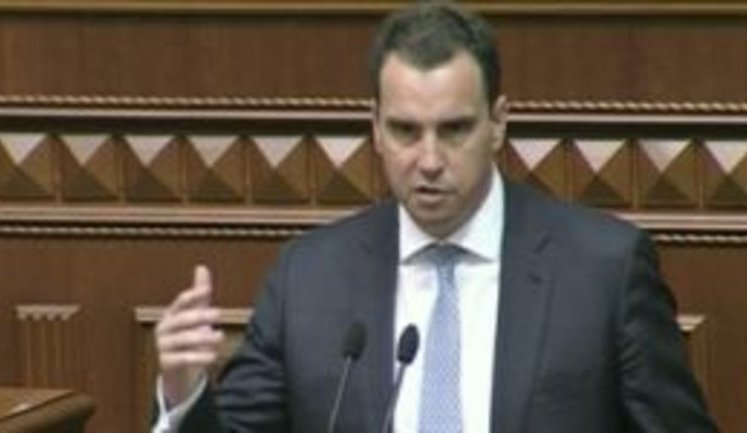 "Privatization was voted down 10th time! Split-up continues!" - Abromavicius commented on voting in parliament