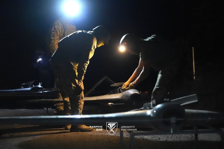 Як воїни 7 корпусу ДШВ готують дрони до ударів по рашистах