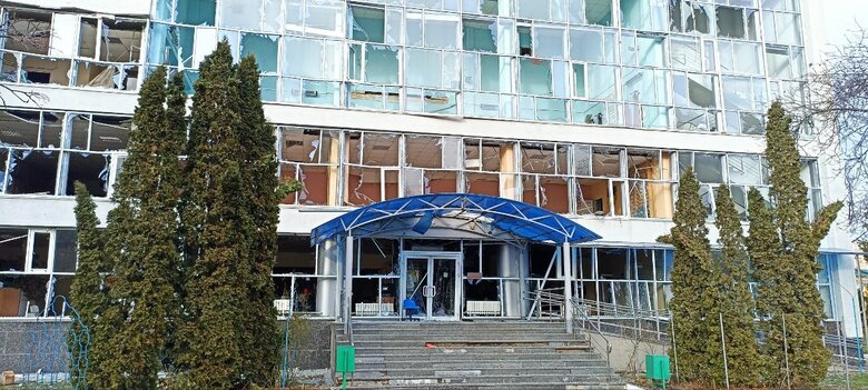 Внаслідок російського обстрілу Києва значно постраждали будівлі Київського нацуніверситету імені Тараса Шевченка 27