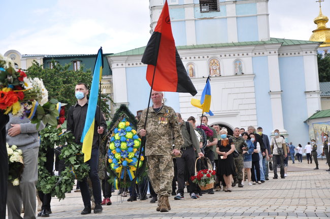 С умершим ветераном ОУН-УПА и дивизии Галичина Орестом Васкулом простились в Киеве 62