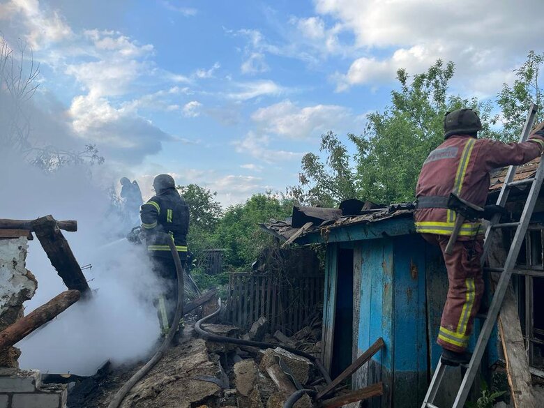 Ворог обстріляв 4 райони Харківщини, є поранені, - ОВА 04 Ворог обстріляв 4 райони Харківщини, є поранені, - ОВА 04