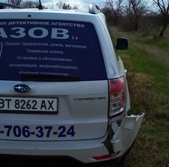 На Херсонщине из автомата расстреляли автомобили частной охраны 02